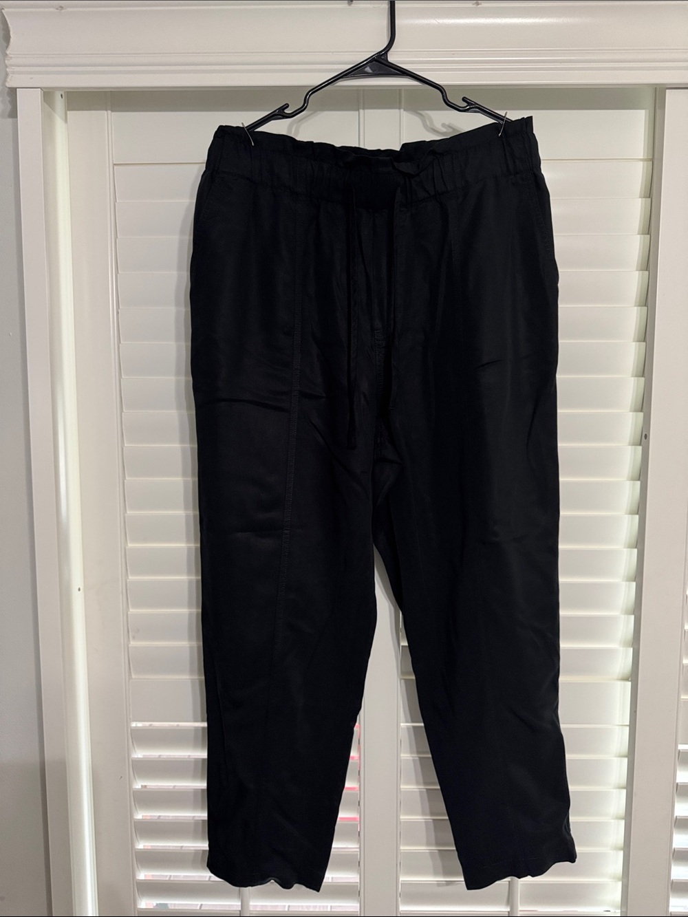 Women Black Elastic Waist Casual Pants